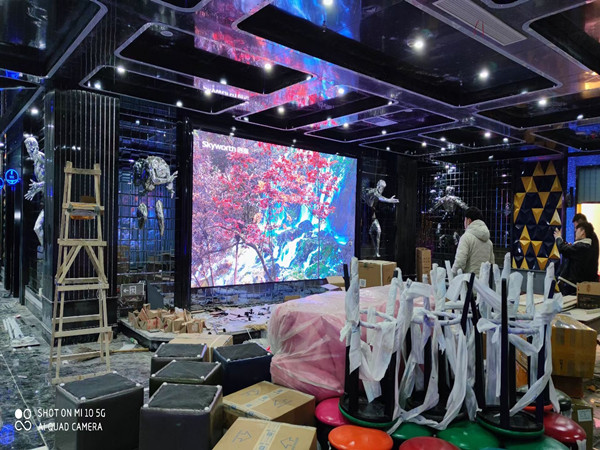 左贡室内P2.5全彩显示屏